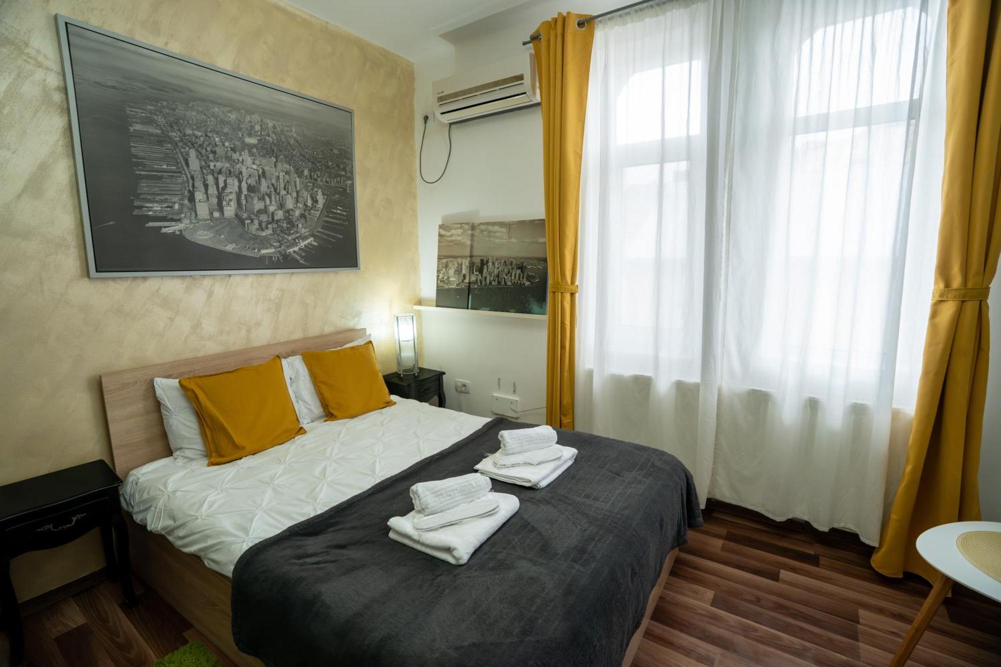 Central Old City Center Studio Universitate Coltea - Cav9 Bucarest Exterior foto